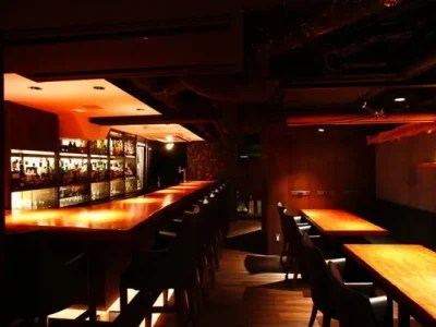 銀座酒場 マルハチ
